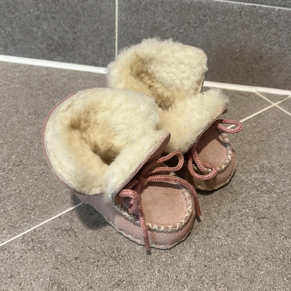 Polo Ralph Lauren Tribe Baby Infant Crib Booties Shoes Boots girls Size 0